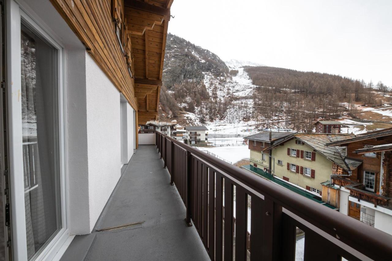 Appartamento Haus Astoria Saas-Grund Esterno foto