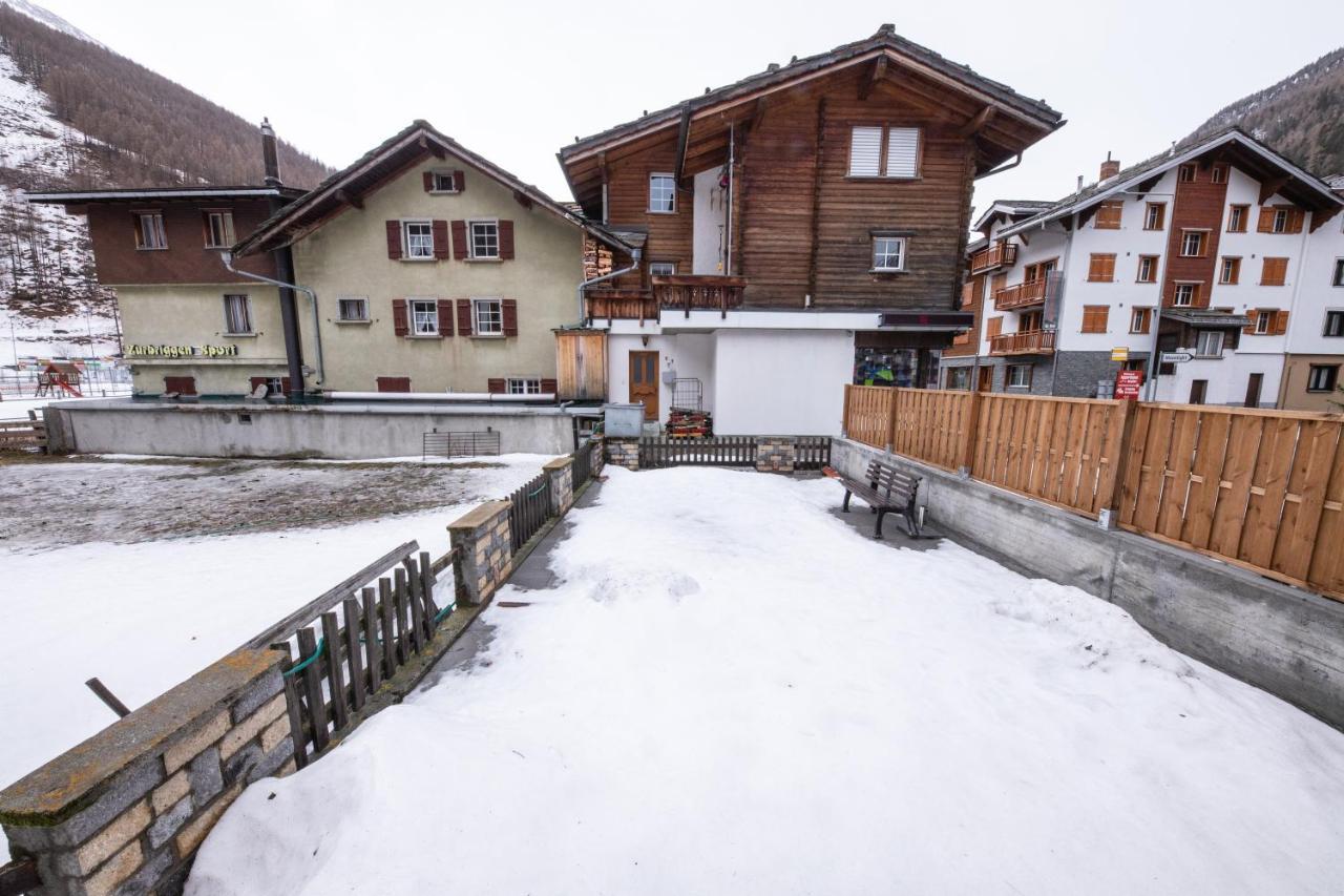 Appartamento Haus Astoria Saas-Grund Esterno foto