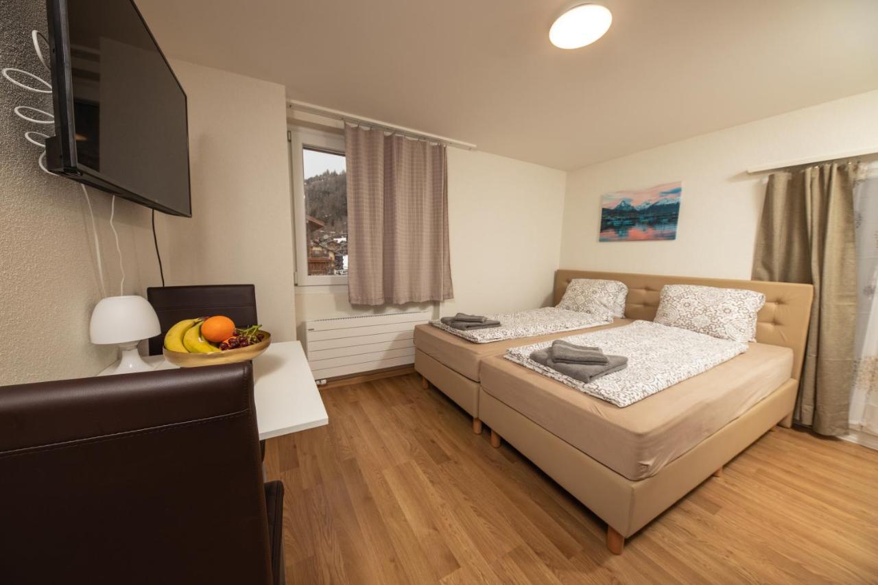 Appartamento Haus Astoria Saas-Grund Esterno foto